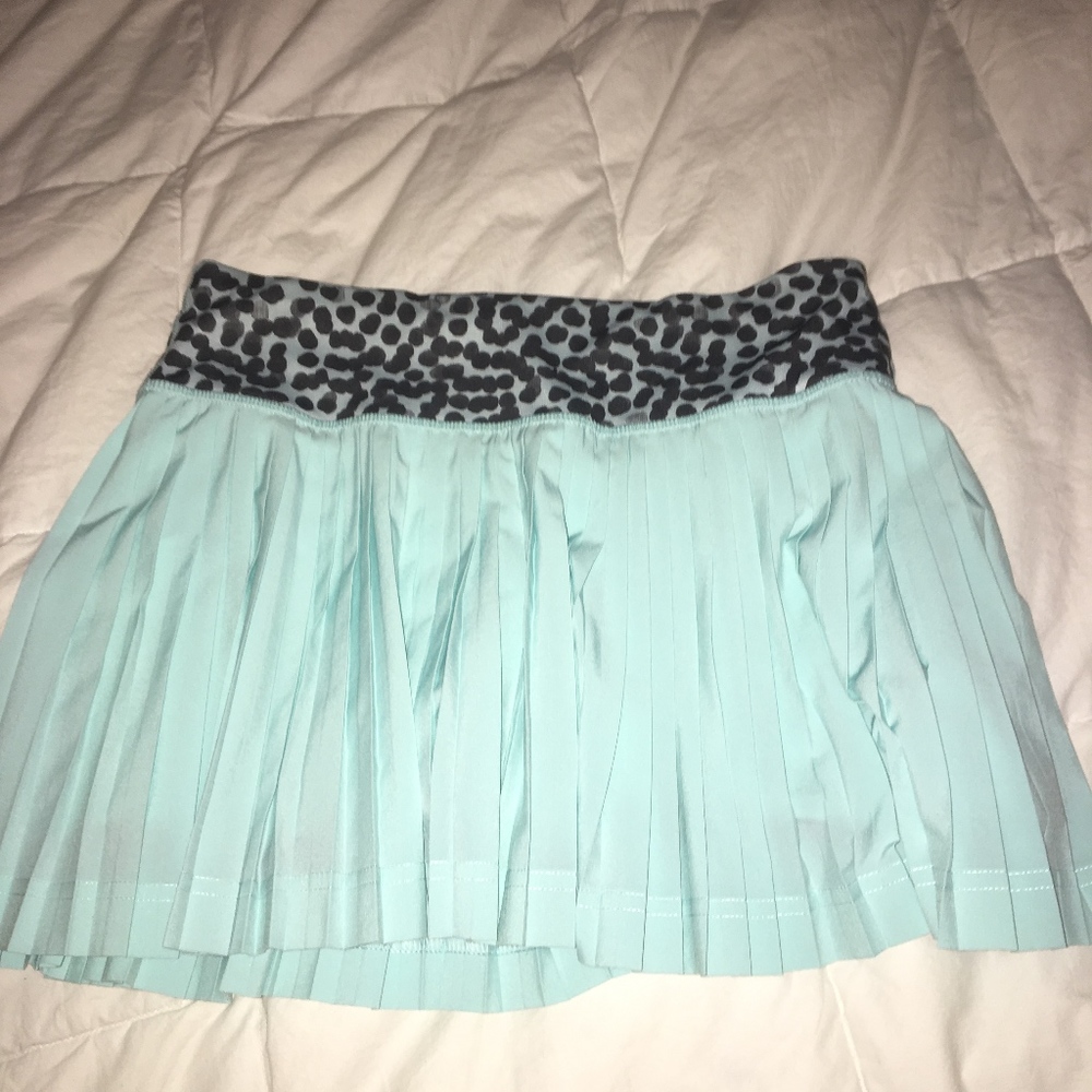 Lululemon Blue pleated tennis skirt